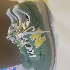 New Balance trainers
